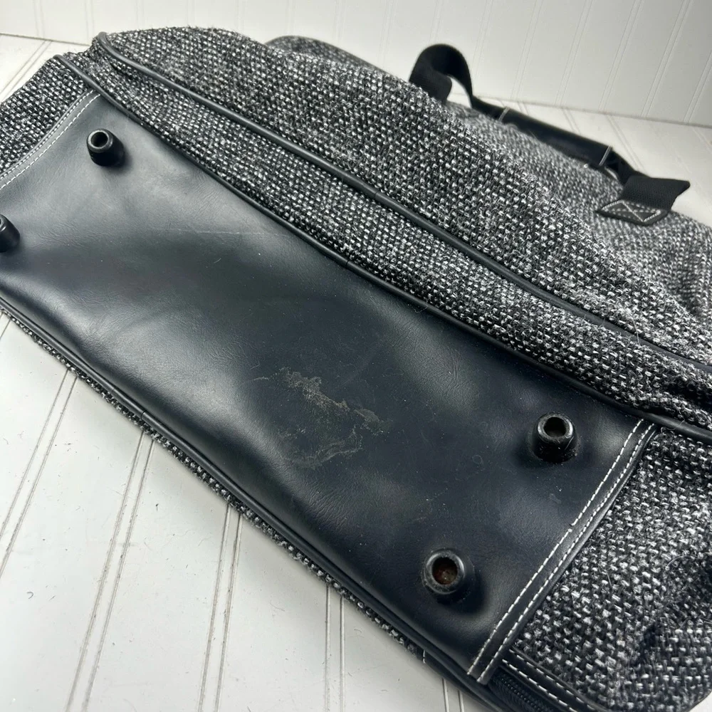 Jaguar Gray Tweeked Weekender Unisex Travel Duffle Bag w Key Chain